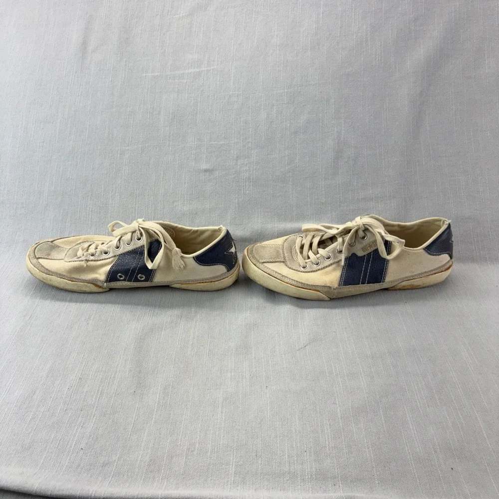Converse One Star Sneakers Womens 9 Low Top Cream Navy Blue 509571T